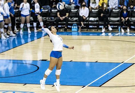 Ucla Women’s Volleyball Seeks To Close Out Season Strong Ahead Of Ncaa Tournament Daily Bruin