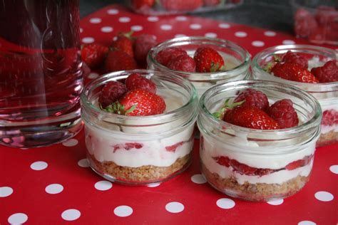 Cheesecake facile sans cuisson caramel fruits rouges