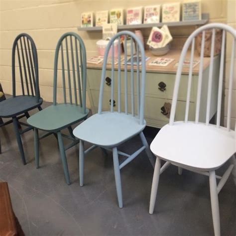 The simple definition of a windsor chair is that the back and legs are attached to the seat. Set of 4 Ercol style chairs each painted in a blue/green ...