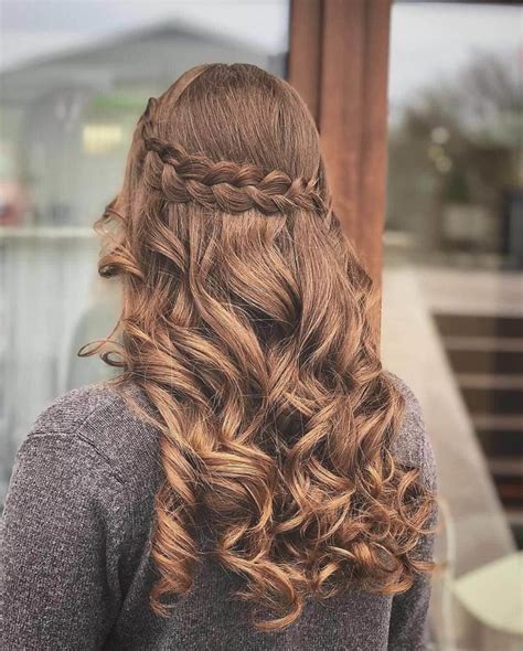 Braid And Curl Hairstyles For Prom 50 Trendiest Half Up Half Down Hairstyles For 2021 Hair