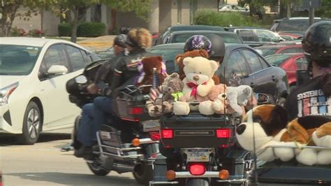 Smiles Bears Delivered During Teddy Bear Ride Weyi