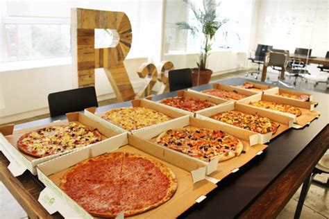 Naked Pizza Serves Lunch To Refinery29 Office