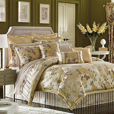 See all of croscill's comforter sets available in california king, king, queen and full. Croscill® Solitaire Comforter Set - Bed Bath & Beyond