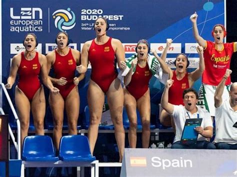 La Selección Española Femenina De Waterpolo Vuelve A Reinar En Europa Lanza Digital Lanza