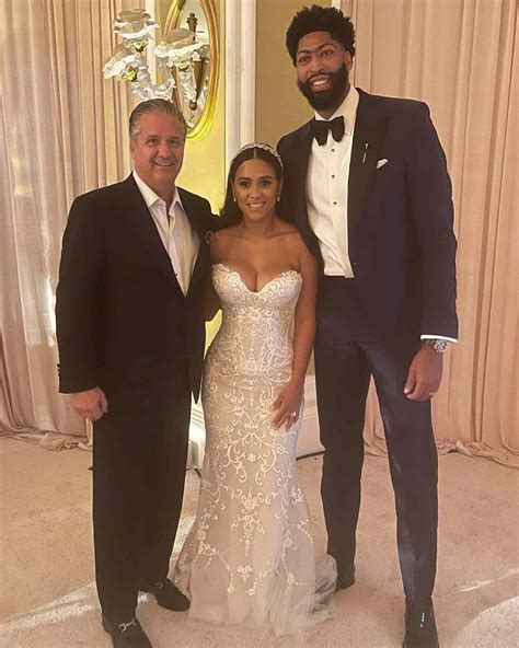 Who Is Anthony Davis Wife All About Marlen Davis