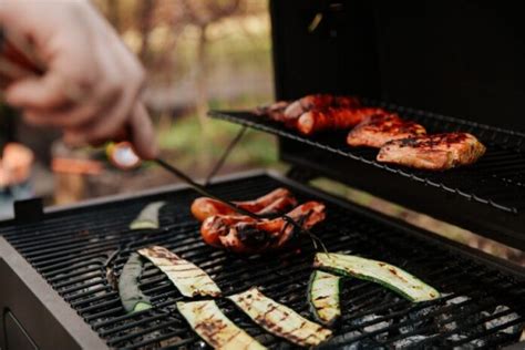 6 Useful Gas Grilling Tips And Techniques For Beginners 2023 Guide