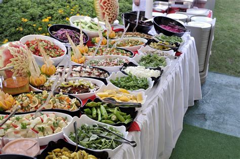 The Best Way To Serve Your Wedding Meal Diantonios Catering
