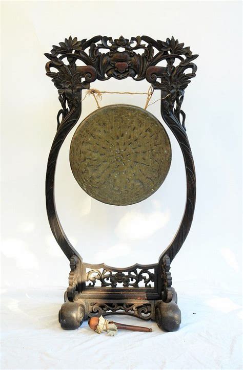 Oriental Carved Brass Gong With Bat And Floral Design Dinner Gongs