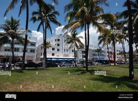 Ocean Drive in the Miami Beach Architectural District (Old Miami Beach