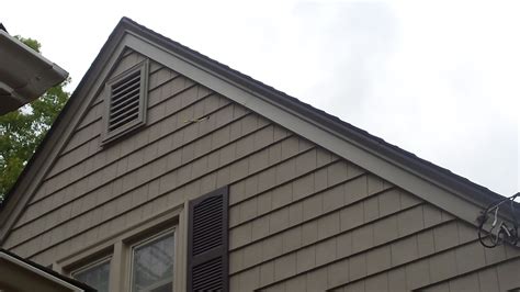 Certainteed Cedar Impressions Vinyl Siding In Natural Clay With Wicker