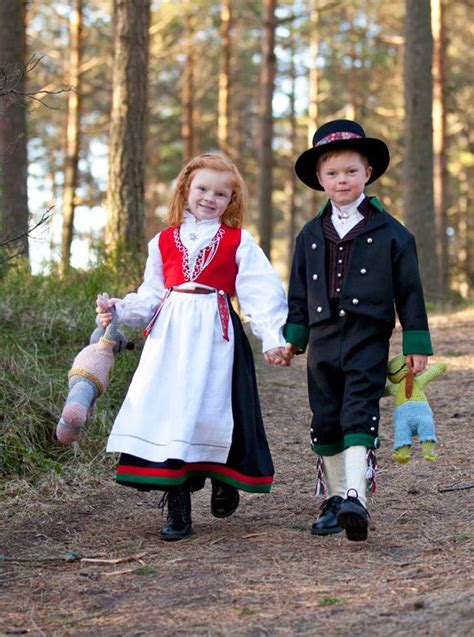 Norwegian Bunad Folklore Fashion Folk Costume