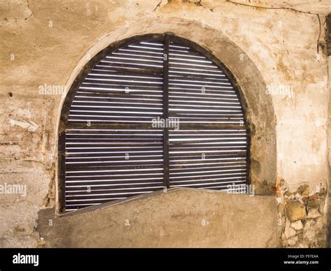 Medieval Windows Detail Stock Photo Alamy