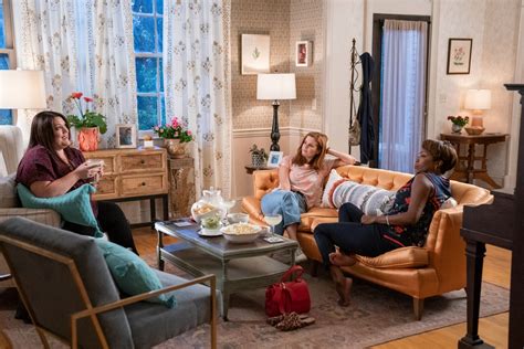 Netflix’s ‘sweet Magnolias’ Review What If ‘sex And The City’ Were A Hallmark Movie Glamour