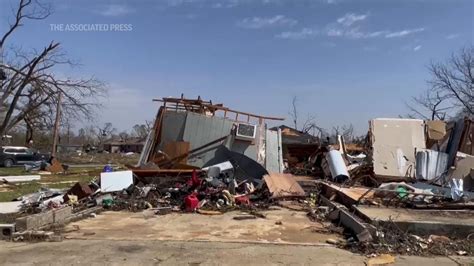 Tornadoes Rip Through Mississippi Killing Dozens