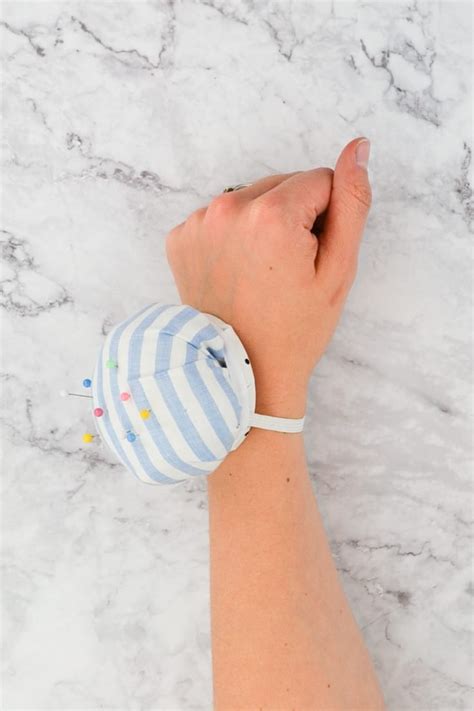 Wrist Pincushion Tutorial Free Pattern Heather Handmade