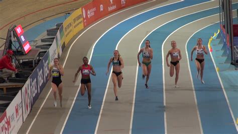 La namibienne christine mboma s'est qualifiée en finale du 200 mètres féminin. Vrouwen 200m Finale - YouTube