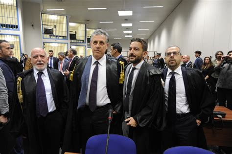 «adesso ci vorrebbe un pentito di stato, un qualcuno che faccia chiarezza rispetto a quanto avvenuto». Nino Di Matteo eletto come membro del CSM.