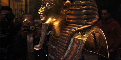 Nefertiti Still Missing King Tuts Tomb Shows No Hidden Chambers Fox