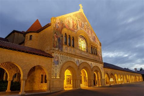 Stanford California March 19 2018 North Facade Of The Stanford