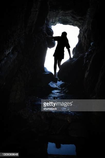 Cave Entrances Photos And Premium High Res Pictures Getty Images