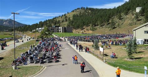 3500 Motorcycle Riders Take Part In Emilys Parade Cbs Colorado