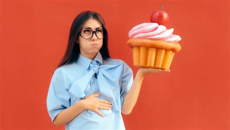 Eating Sugar During Periods Can Legit Make Them Worse Heres How HealthShots