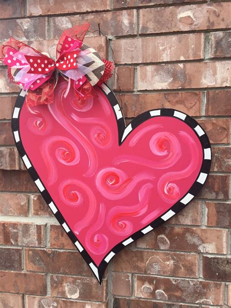 Valentines Door Hanger Valentines Wreath Valentines Decor | Etsy in 2021 | Valentines door ...