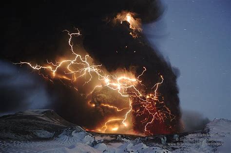 Eyjafjallajokull Lightnings Shsn3045825 Lightnings In Flickr