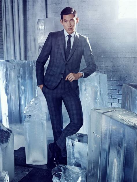 How To Cool It Esquire Tackles Summer Suiting The Fashionisto Mens