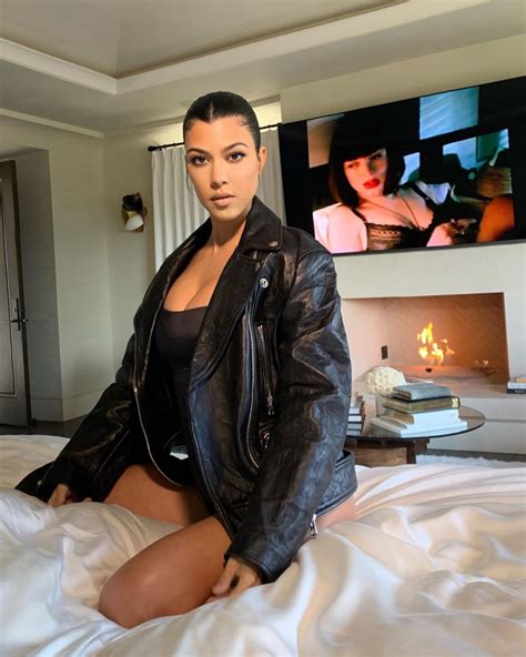 Kourtney Kardashian Instagram Photos 01302020 Hawtcelebs