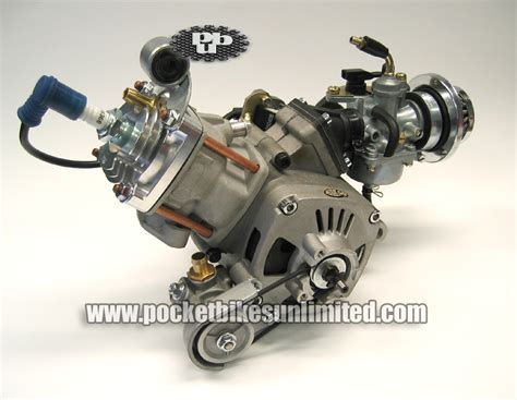 Xe được gia cố để chịu được tốc độ. WATER COOLED RACING MOTORS