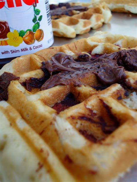 Chica Chocolatina Nutella Bacon Waffles