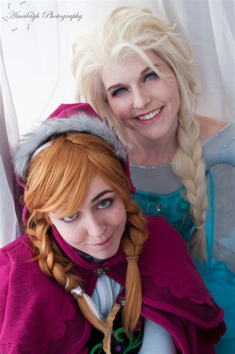 Elsa And Anna From Frozen Cosplay
