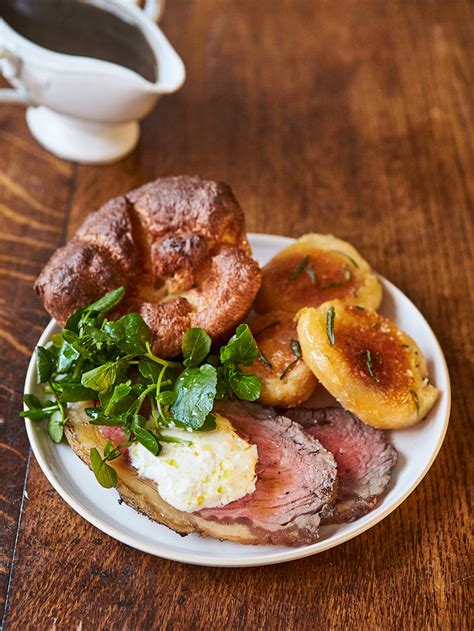Roast Beef And Yorkshire Puddings Jamie Oliver Recipes