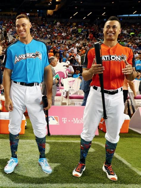 于夢雨在4強賽對上將是中國陳夢或香港杜凱琹，下午8強賽由日本伊藤美誠對上南韓田志希，在桌球混雙奪金的伊藤美誠背負地主女單最後希望。 預估奧運得牌數 免費抽好禮 天天答題中獎機率更高 點我抽獎去. MLB》史上唯一「雙50男」紀錄 怪力男、法官挑戰57年來奇蹟 - 自由體育