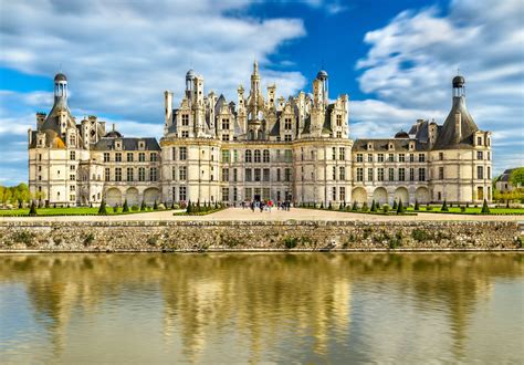 In parts it's also known as france's valley of the kings and as the garden of france. Best castles to see in France, cheapest tickets