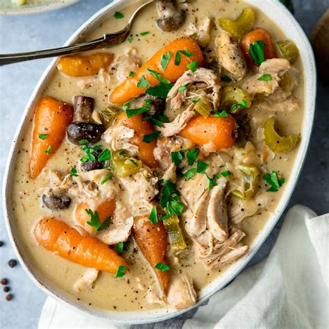 After the first spoonful, you could feel it's soothing effects on everyone. Easy Chicken Stew / Skillet Chicken Stew Recipe How To ...