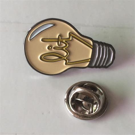 Bulb Lapel Pinmetal Pin Made By Iron With Black Nickel Plating