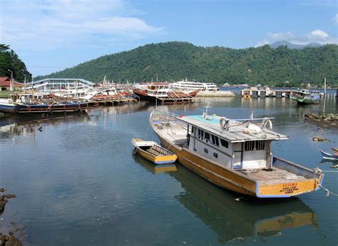 Sangihe islands has an elevation of 628 metres. Sangihe Island - YB8SI