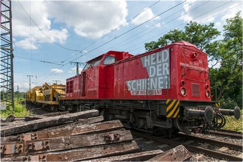 Rund vier jahre bauzeit werden dafür veranschlagt, doch zuerst müssen die nötigen verträge unterschrieben und. Wenn die Helden von hinten kommen? Foto & Bild | bahn, lok ...
