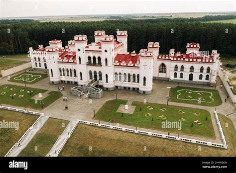 Summer Kossovsky Castle In Belaruspuslovsky Palace Stock Photo Alamy