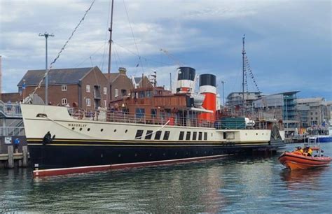 Historic Paddle Steamer Waverley Arrives Into Poole Poole Harbour