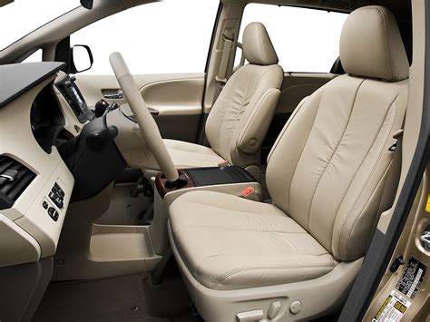 Great storage areas for driver and passenger. 2011 Toyota Sienna XLE 7-Passenger Auto Access Seat 4dr Mini-Van - Research - GrooveCar