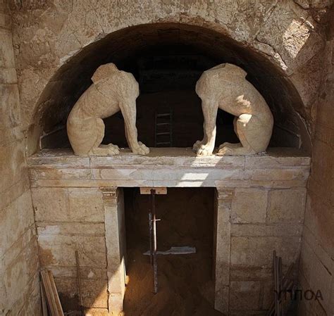 Have Archaeologists Discovered The Tomb Of The Wife And Son Of