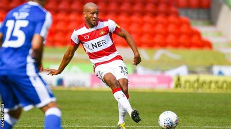 Du är på spelarprofilen för alex baptiste, bolton. Alex Baptiste: Bolton Wanderers re-sign defender on one ...