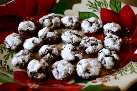 Paula Deen S Christmas Cookies And Other Treats Meemaws Kitchen Sink