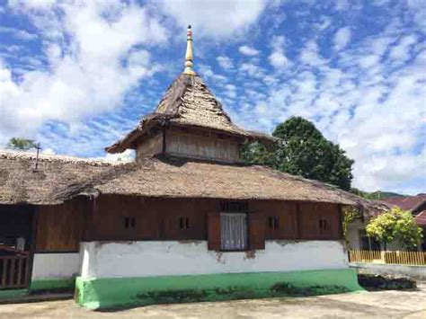 Kerajaan islam di indonesia punya pengaruh besar dalam sejarah indonesia. 8 Peninggalan Sejarah Kerajaan Islam di Indonesia - Materi ...