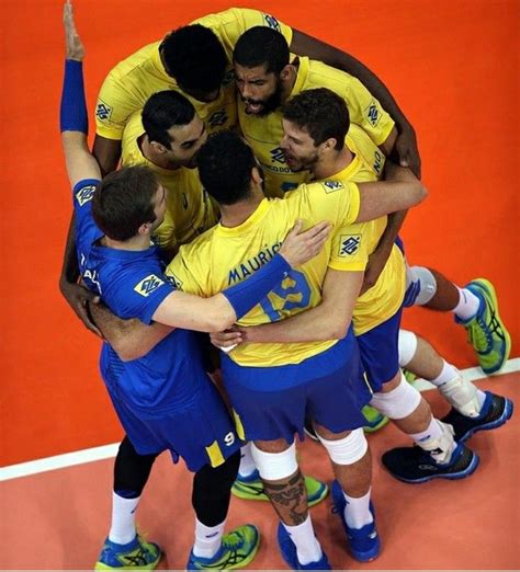 Treino da seleção brasileira de vôlei masculino. Seleção Brasileira de Vôlei Masculino 2018 | Vôlei ...