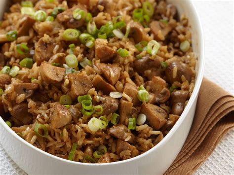 770 mg sodium (34% dv); Brown Rice Pilaf with Mushrooms Recipe - Marcia Kiesel ...