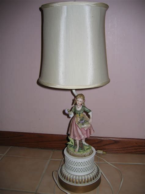 Great savings free delivery / collection on many items. Vintage Victorian Lady Porcelain Figurine Entry / Table Lamp Lighting Item #25 For Sale ...